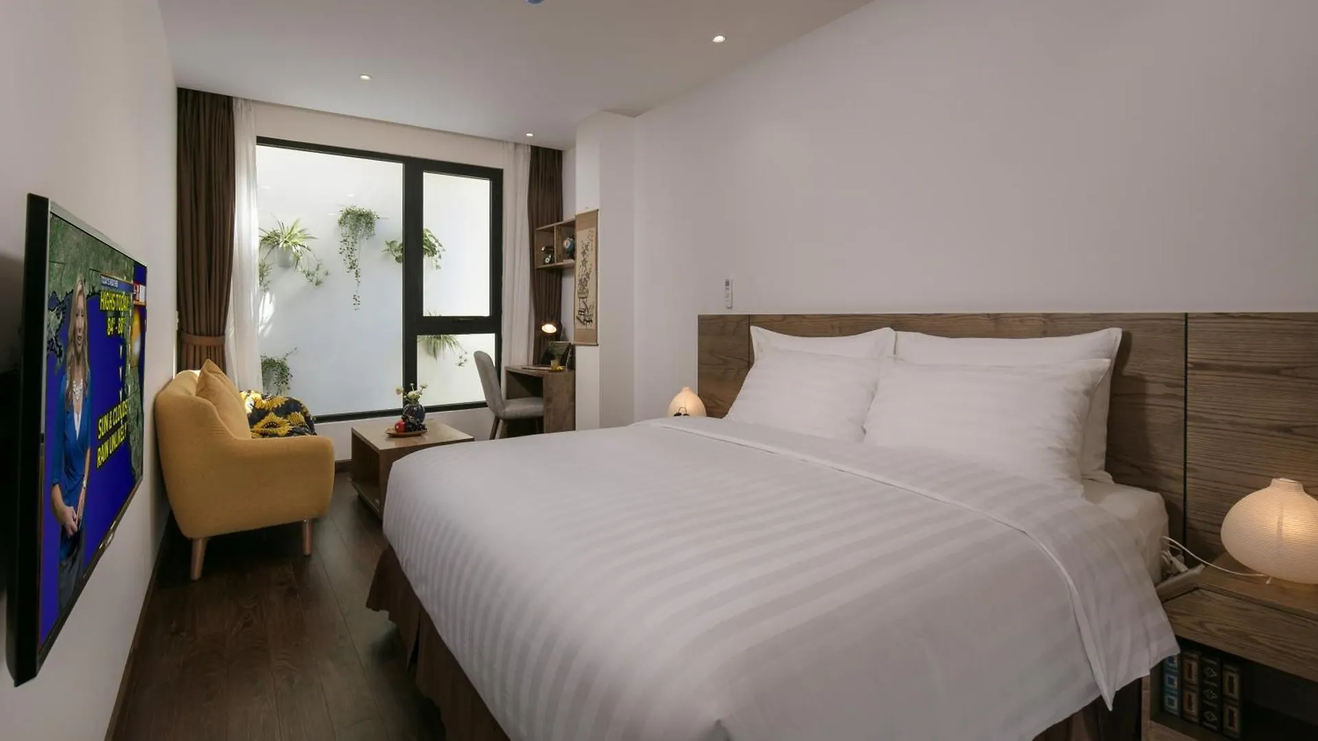 Bloom In Saigon - The Residence Ho Chi Minh