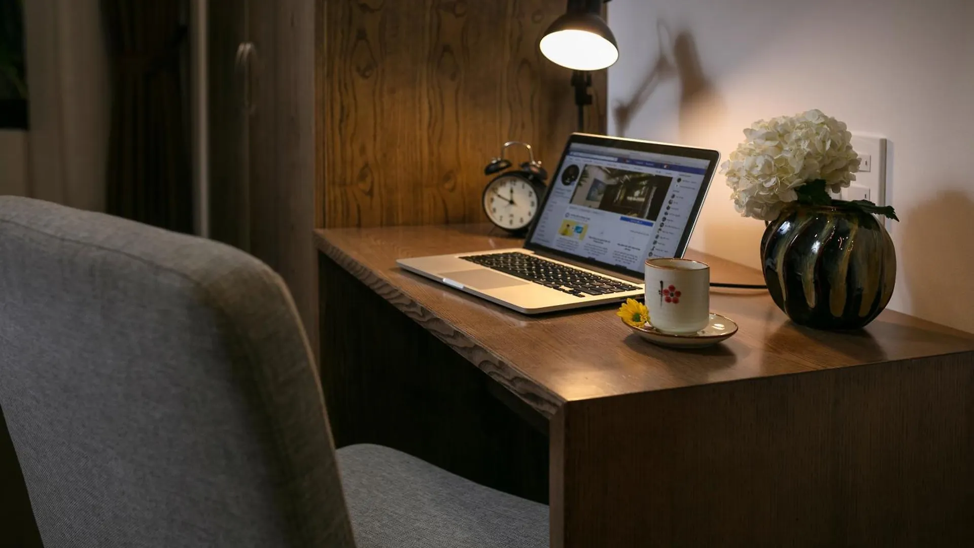 Hotel Bloom In Saigon - The Residence Ho Chi Minh City