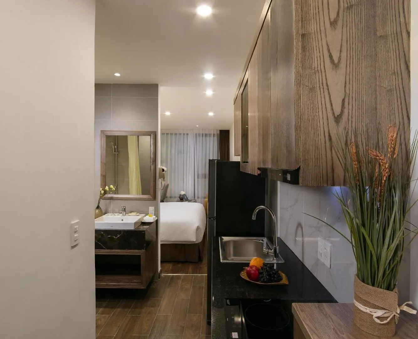 Hotel Bloom In Saigon - The Residence Ho Chi Minh City
