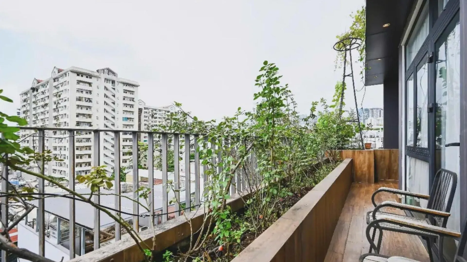Bloom In Saigon - The Residence Ho Chi Minh City